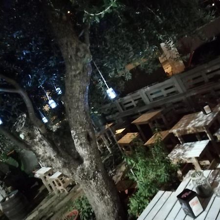 Sosta Camper La Specchia Otel San Pietro in Bevagna Dış mekan fotoğraf